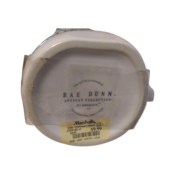 Rae Dunn Festive Winter Christmas Santa Hat Topper Mugs - Picture 8 of 9